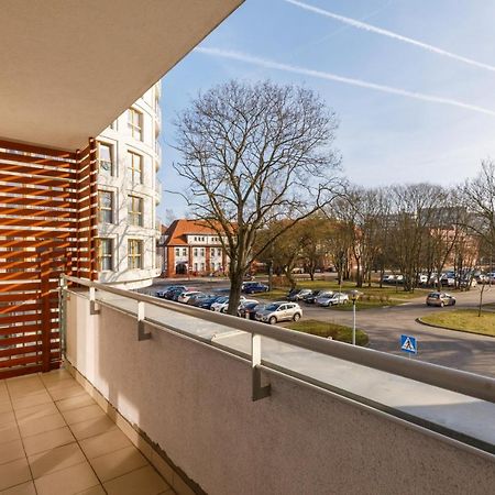 Platan City Centre Apartment By Noclegi Renters Свіноуйсьце Екстер'єр фото