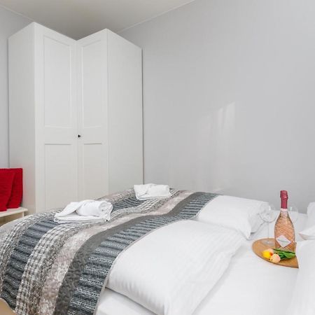 Platan City Centre Apartment By Noclegi Renters Свіноуйсьце Екстер'єр фото