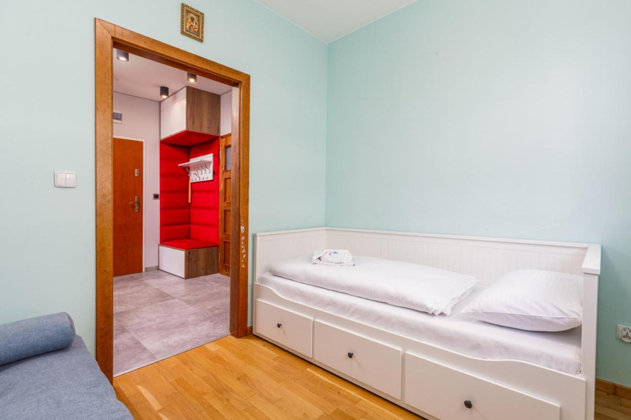 Platan City Centre Apartment By Noclegi Renters Свіноуйсьце Екстер'єр фото